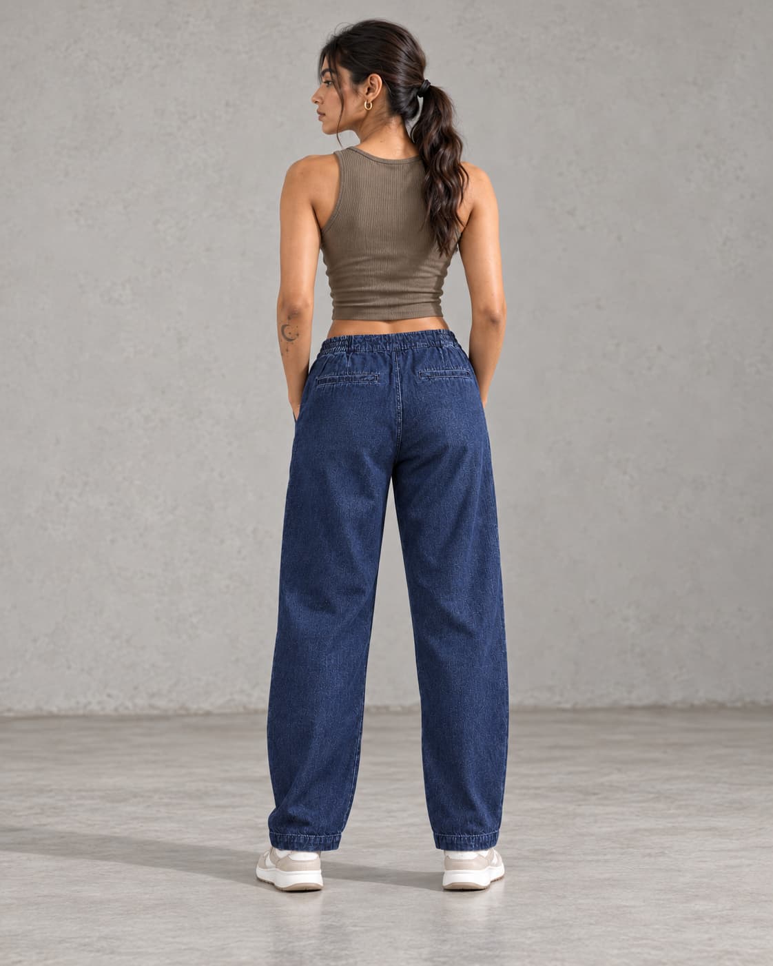 Indigo Arc Barrel Jeans